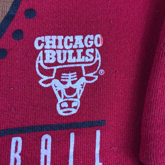 VTG Chicago Bulls World Champ Sweatshirt Adult Large Red Faded Big Logo Crewneck - Picture 5 of 16